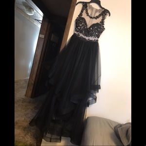 Black prom dress